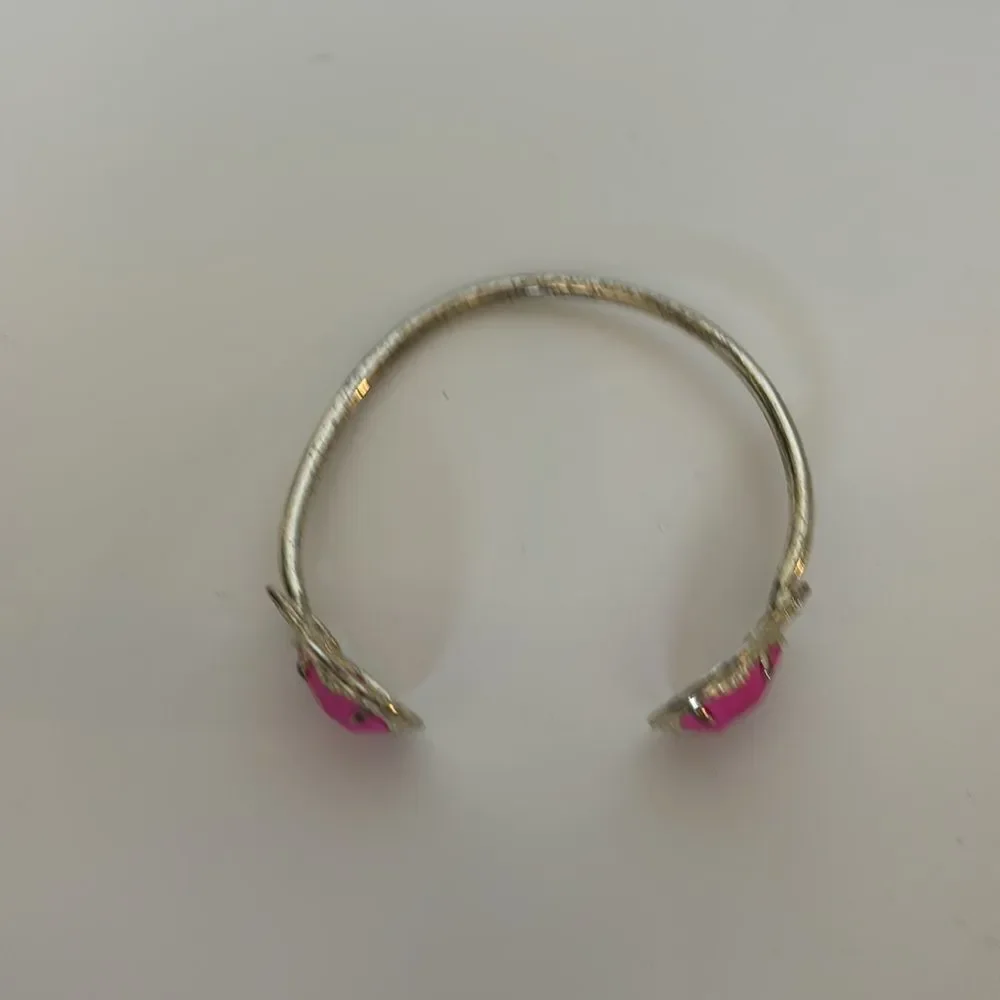 Kendra Scott Andy Barbiecore Magenta Pink and Gold Pinch Bracelet